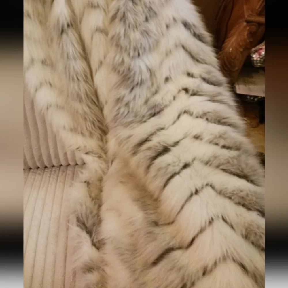 Sold - Picture 2 of 5